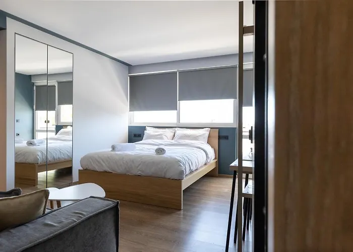 Nanas Luxury Studio With Balcony