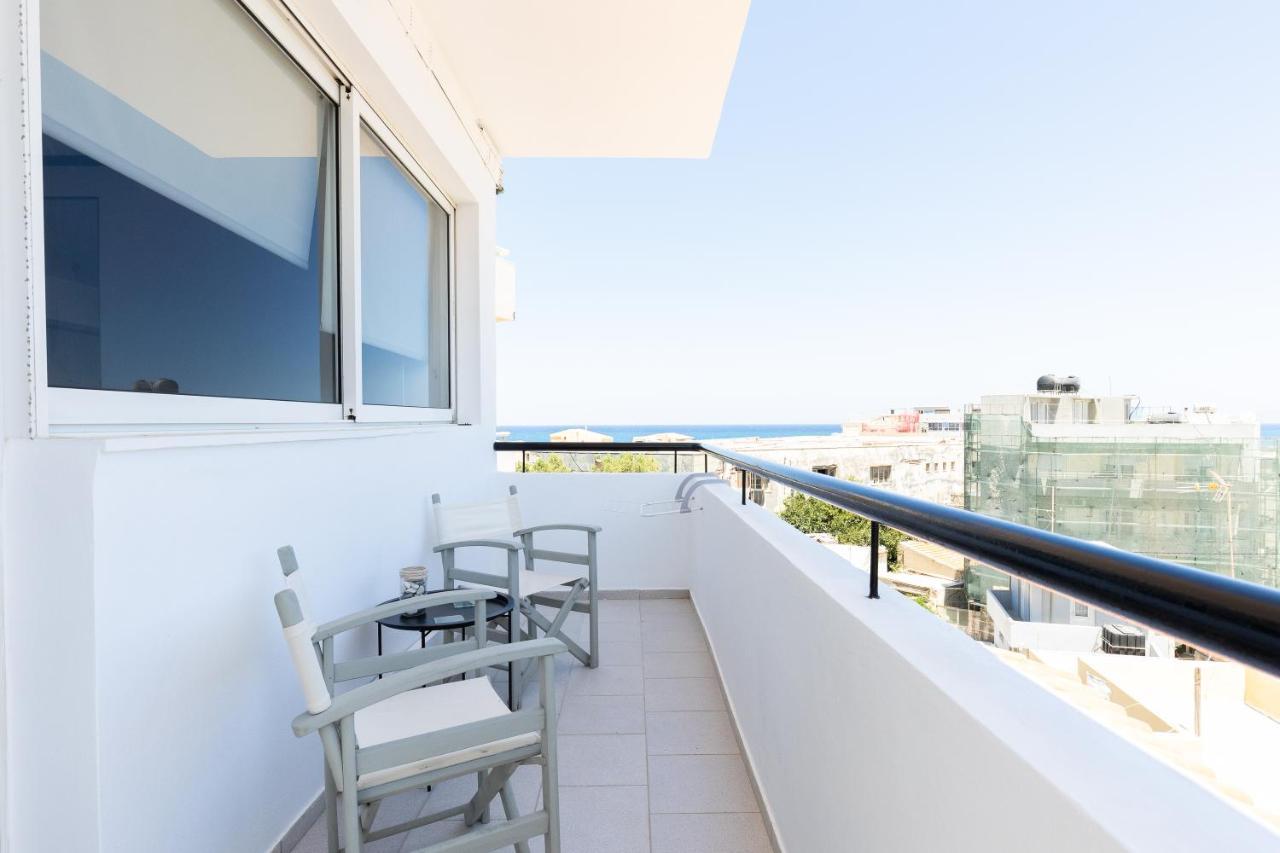 Nanas Luxury With Balcony *